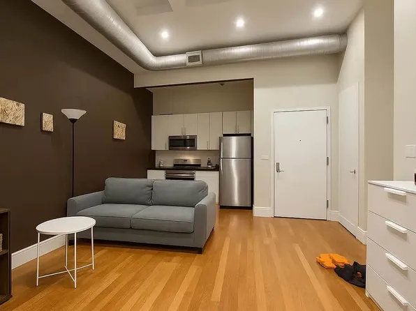 146 Evergreen Avenue image 1 of 4