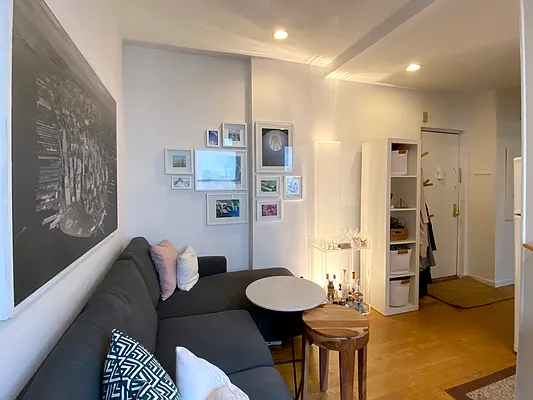 Rented by Union Square Property Management | media 6