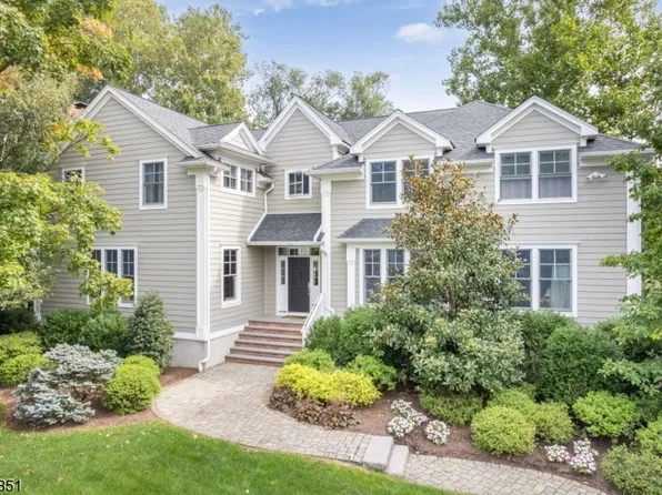 5 Rolling Hill Dr, Chatham Twp., NJ 07928