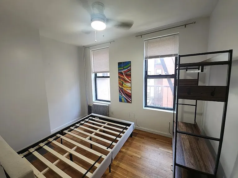 534 W 50th St #3C — Photo 1
