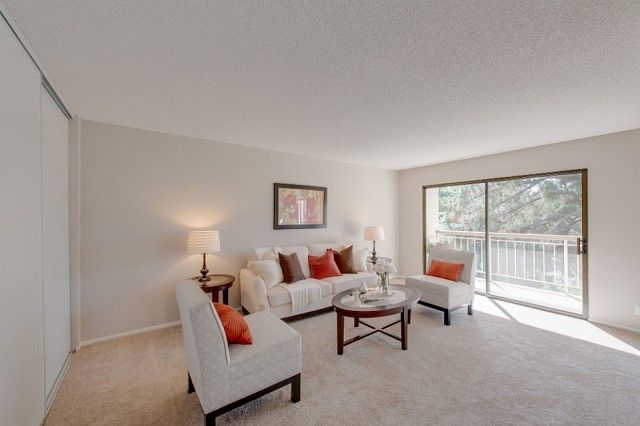 1st image of 420 N Civic Dr APT 308