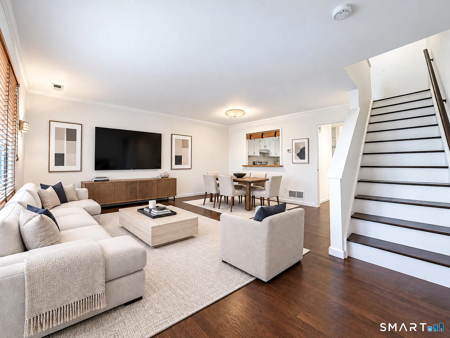 2 bed, 1.5 bath, 1003 sqft, $3,000 — Photo 3
