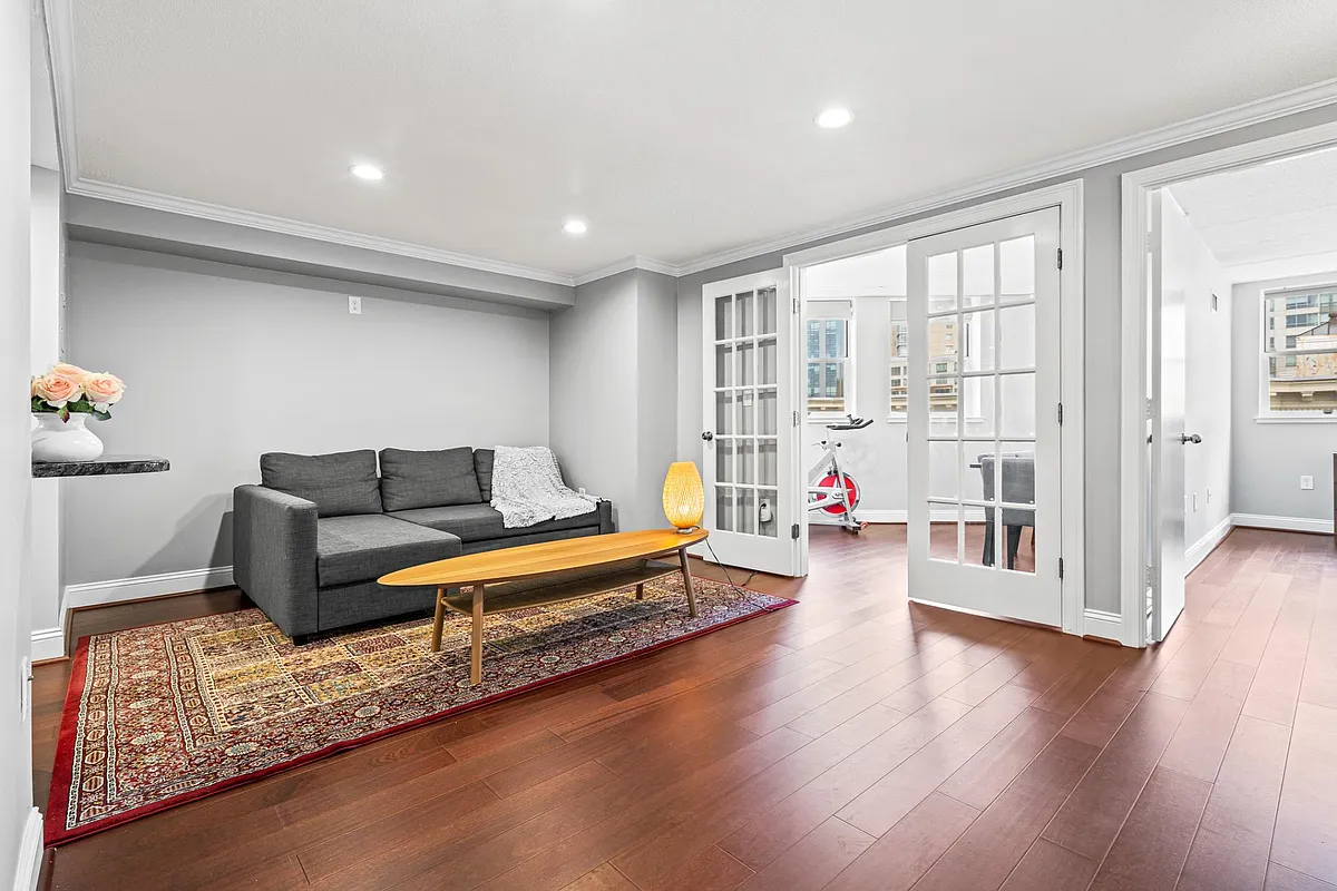 Photo 1 of 26 - 108 Peterborough St #7A - Boston, MA Primary Photo - 108 Peterborough St #7A