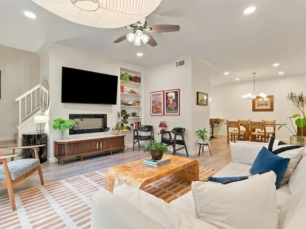 1201 McDuffie St Unit 212, Houston, TX 77019