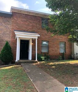 2420 Hampstead Dr, Birmingham, AL, 35235