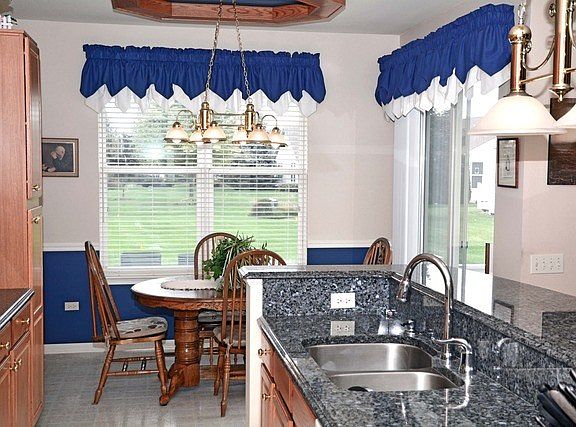 5th image of 12959 Brookwood Dr