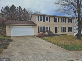 109 Deerfield Rd, Camp Hill, PA 17011