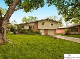 3825 N 100th Ave, Omaha, NE 68134