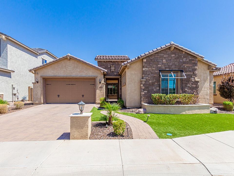 1st image of 4957 S San Jacinto Ct