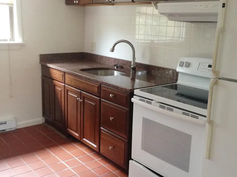4885 Washington St #2 — Photo 4