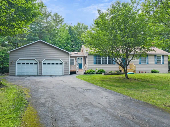 12 Russell Drive, Sidney, ME 04330