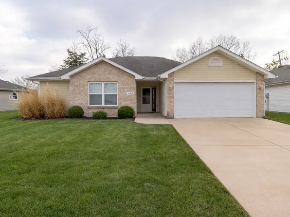 1606 Typhoon Dr, Columbia, MO 65202