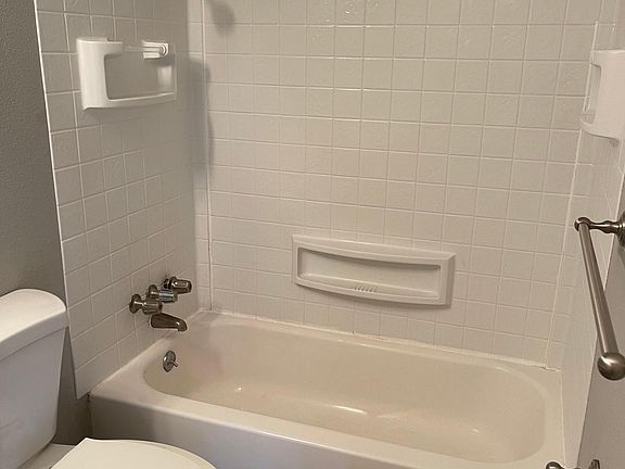 5th image of 6921 150th St SW #7