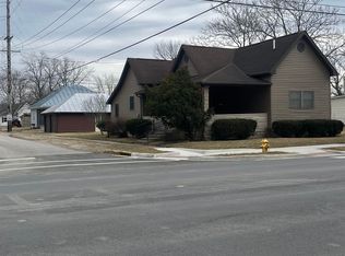 703 S Meridian St, Portland, IN 47371