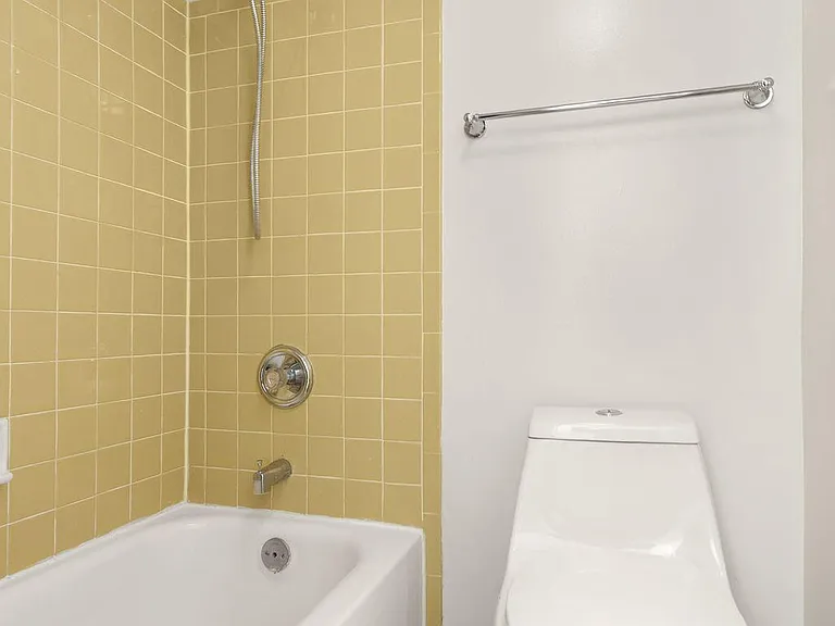 5140 Maris Ave #200 — Photo 11