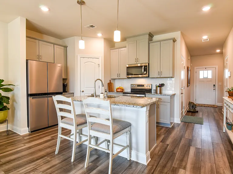 741 Prairie View Dr #1 — Photo 9