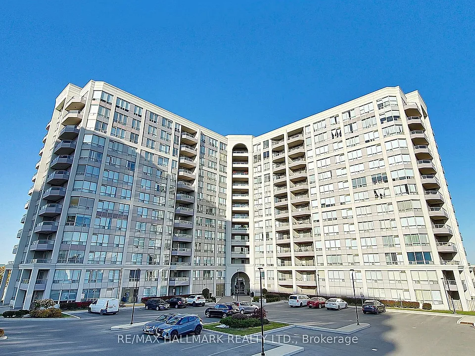 9017 Leslie St #611