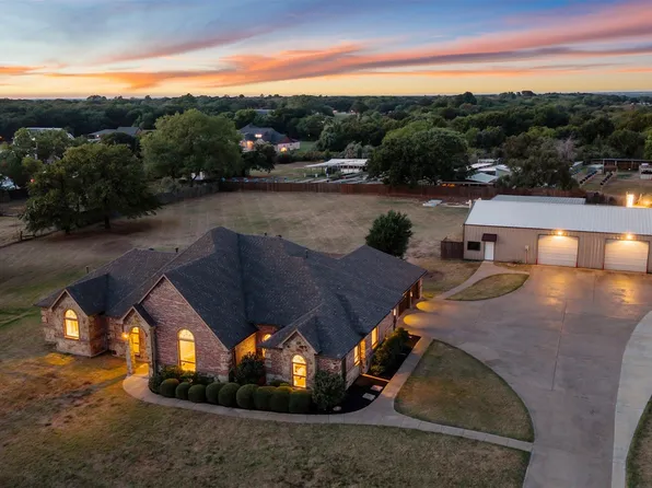 5626 Teague Rd, Fort Worth, TX 76140