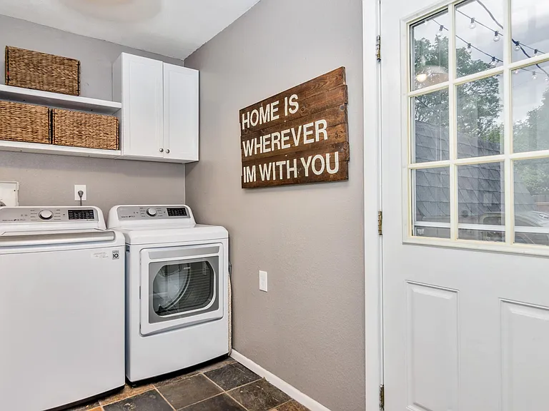 3388 S Holly St — Photo 10
