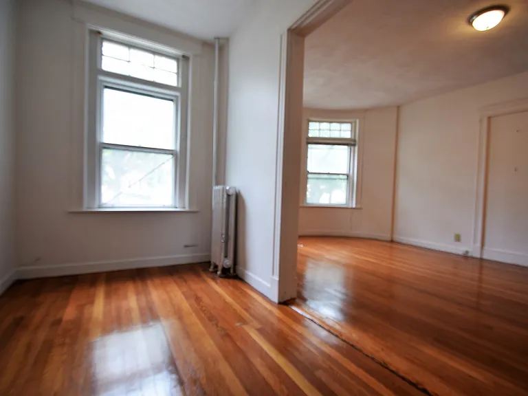 1907 Beacon St #1F — Photo 2