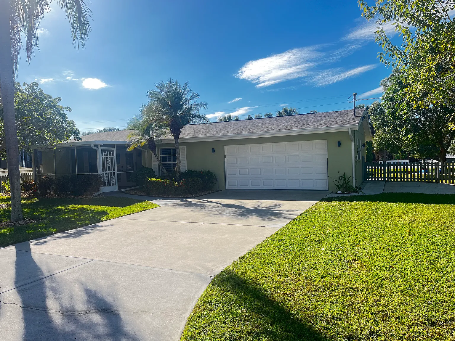 3 bed, 1200 sqft, $5,000 — Photo 2