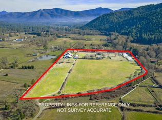 320 Caves Camp Rd, Williams, OR