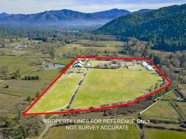 320 Caves Camp Rd, Williams, OR 97544