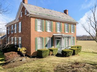 1812 Hedgesville Rd, Martinsburg, WV 25403