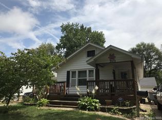 2412 Yale Blvd, Springfield, IL 62703