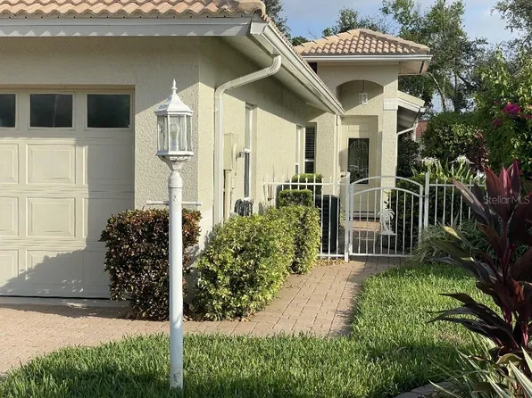 413 Lehalis Dr, Englewood, FL 34223