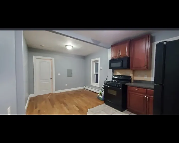 552 Avenue C #4A — Photo 1