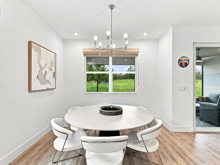 11724 SW Aquila Way — Photo 15