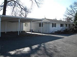 2nd image of 914 S Crutcher Ave APT C