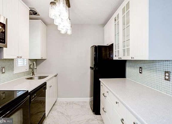 4th image of 1606 W Abingdon Dr APT 101