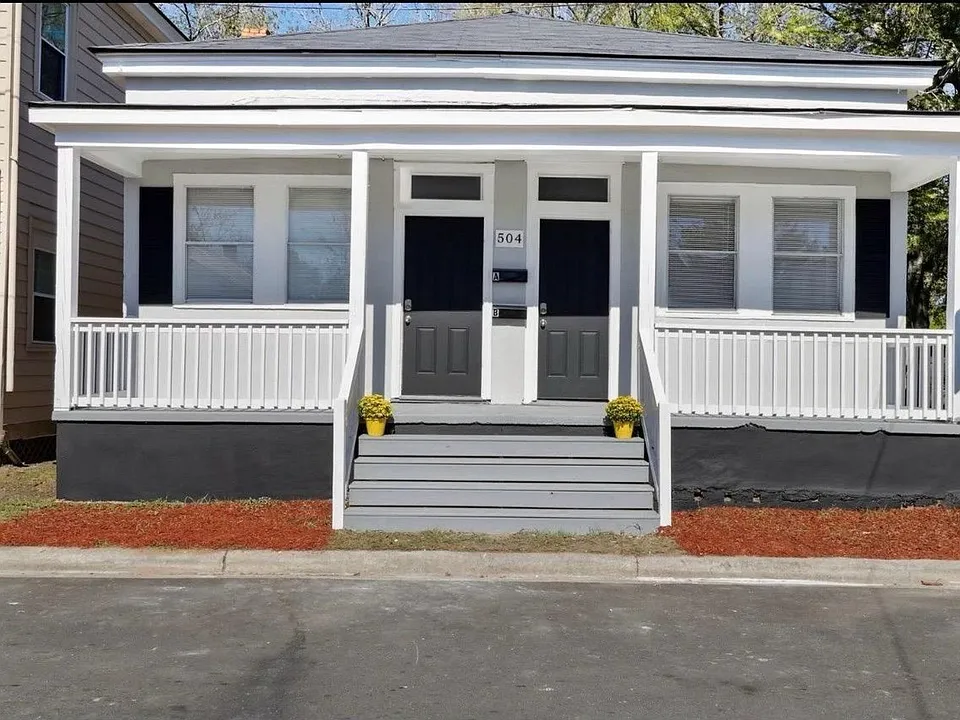 504 West 48th Street