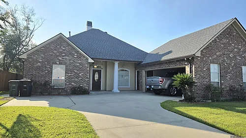 282 Allan Dr Photo 1