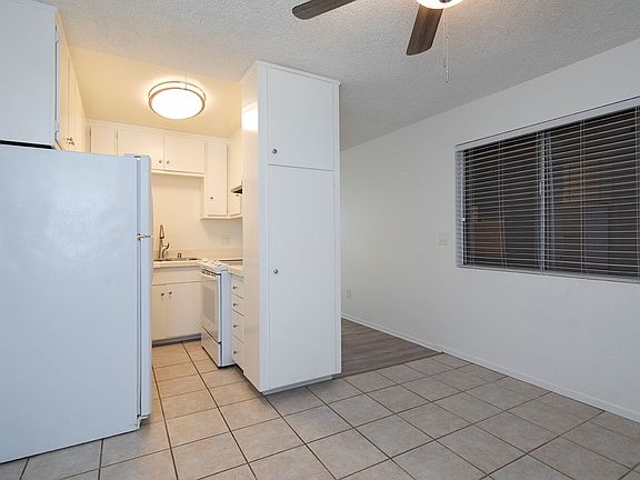 4th image of 3777 Haines St #26