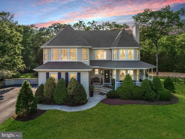 2 Hay Rd, Little Egg Harbor, NJ 08087