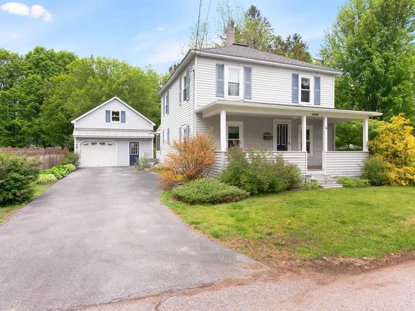 4 Oak Street, Essex Junction, VT 05452