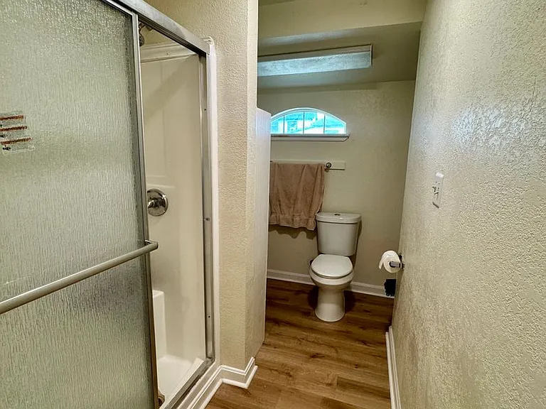 226 E Malone Ave — Photo 5