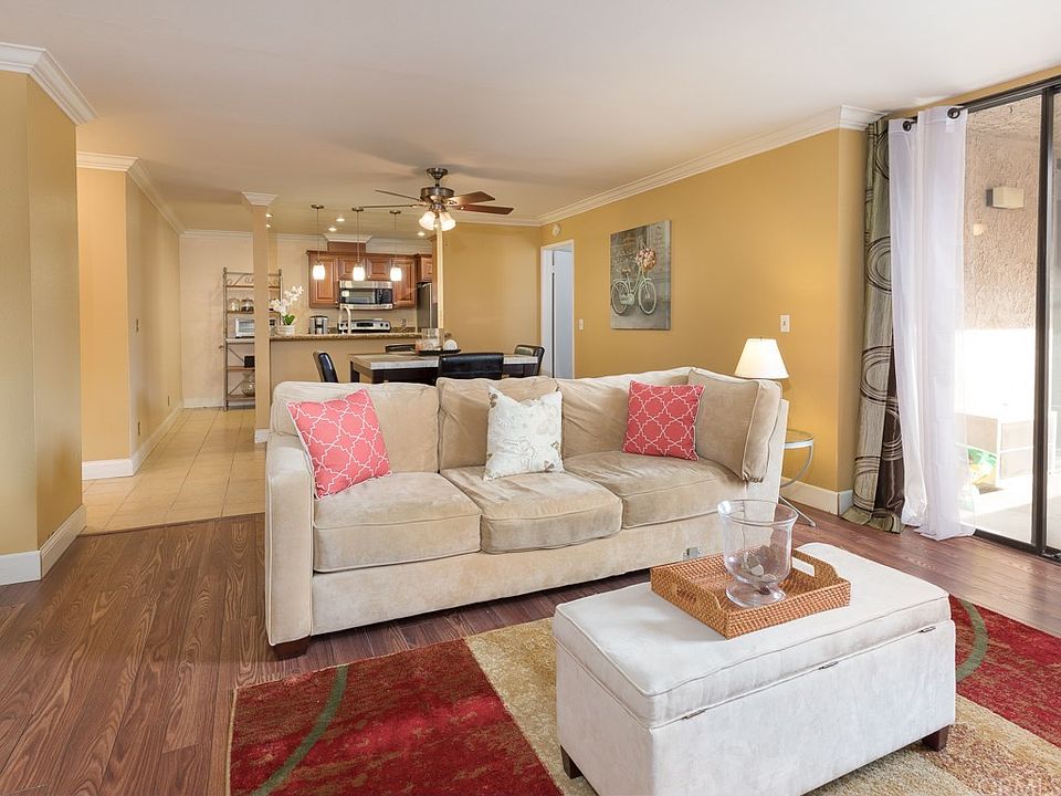 1st image of 4170 Elm Ave Unit 208
