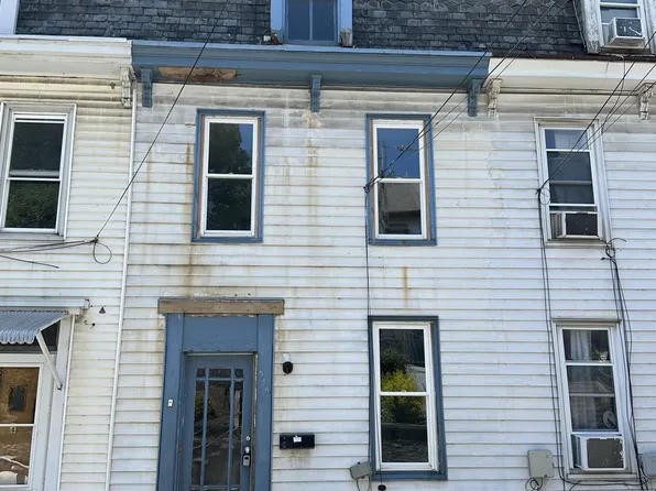 536 N 2nd St, Steelton, PA 17113