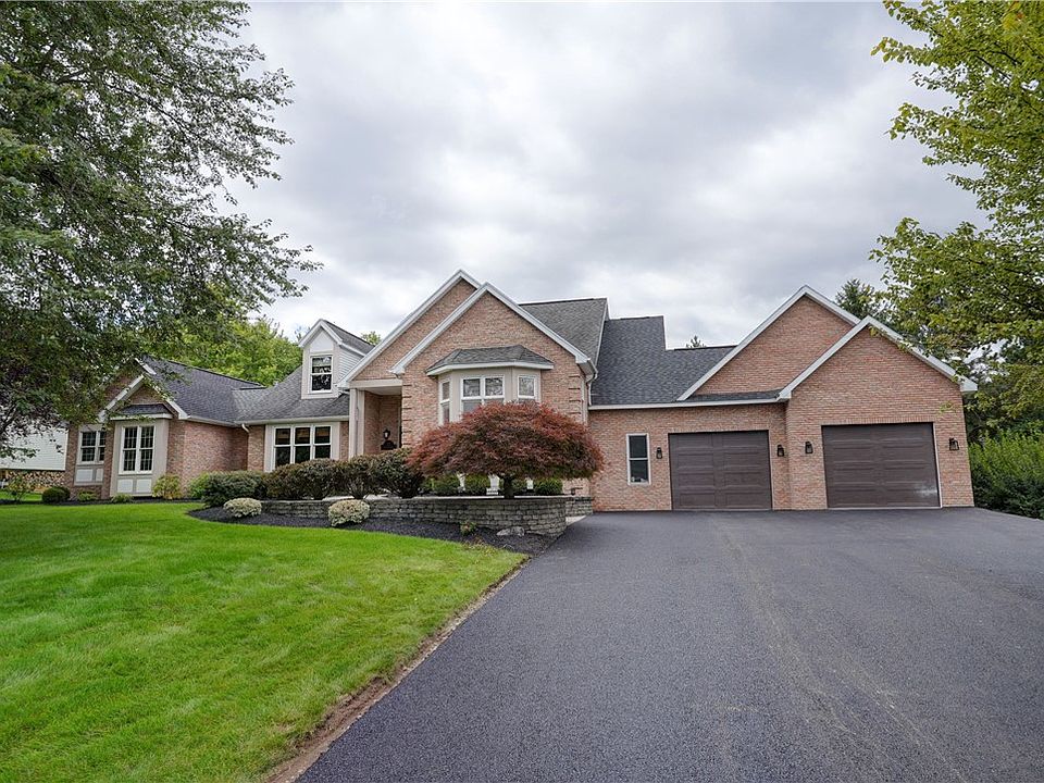 1st image of 77 Cobblefield Way