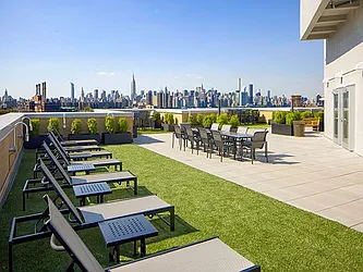 Rented by Pinnacle City Living