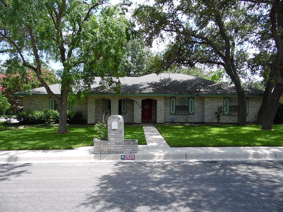 1st image of 2526 Rockaway Ln