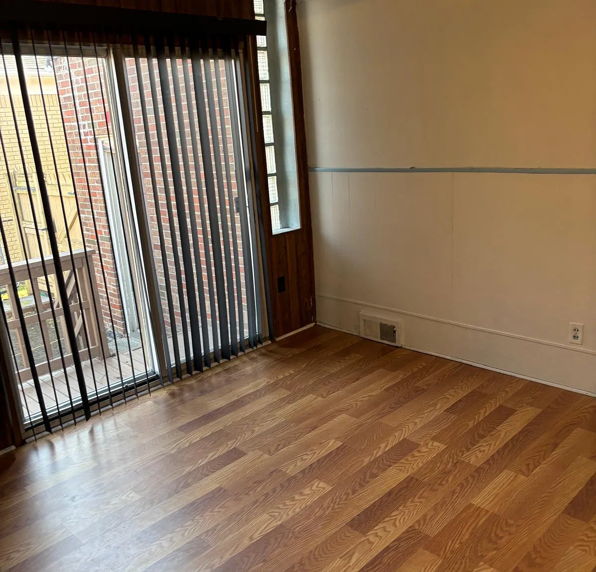 5 bed, 2650 sqft, $2,000 — Photo 4