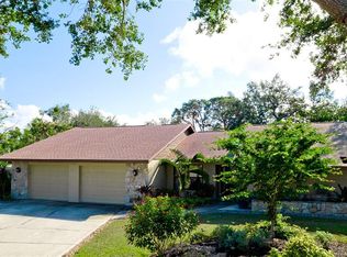 1221 89th St NW, Bradenton, FL 34209