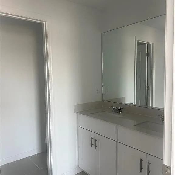 4241 Caterina Ct — Photo 2