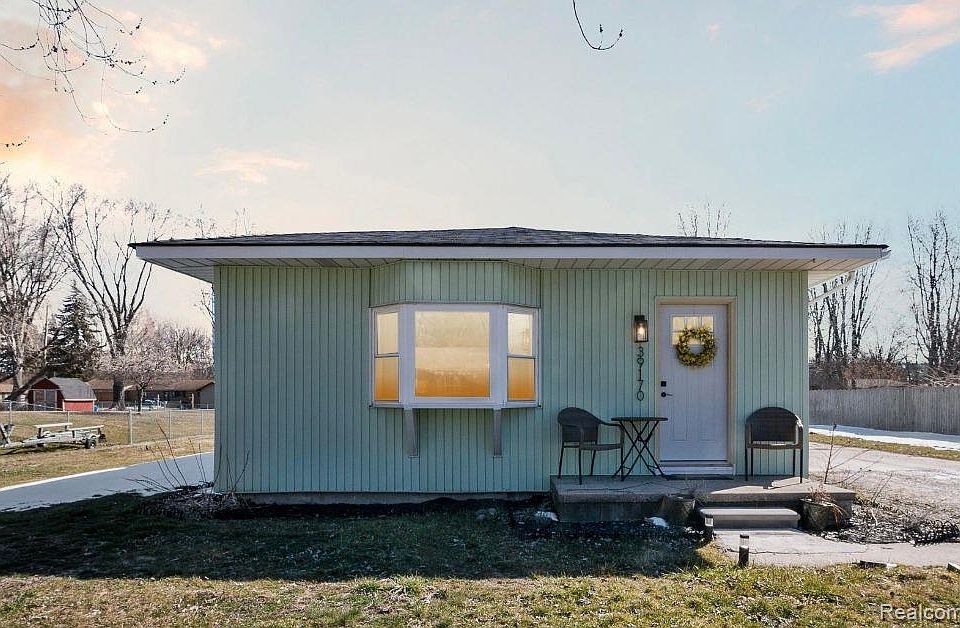 1st image of 39170 Elmite St