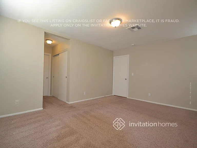 1629 Palmae Way — Photo 5